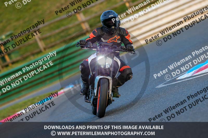 PJM Wedding Photography;enduro digital images;event digital images;eventdigitalimages;mallory park;mallory park photographs;mallory park trackday;mallory park trackday photographs;no limits trackdays;peter wileman photography;racing digital images;trackday digital images;trackday photos